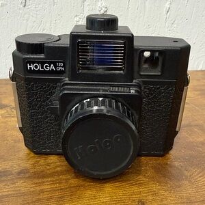 Holga 120 CFN Medium Format Film Camera - Black
